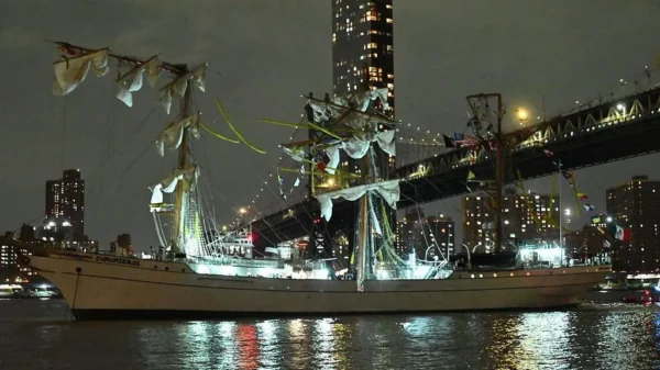 Brooklyn Bridge Mexican Navy